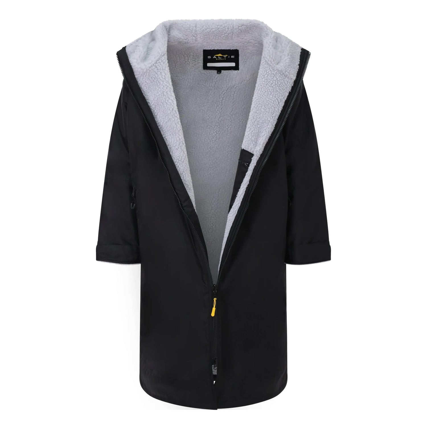 SALTIE Changing Robe in grey, weather resistant, perfect for changing on the beach and made using 100% recycled materials. The SALTIE changing robe is designed keep you warm and dry during your sea swim, beach walks and all of your outdoor adventures.