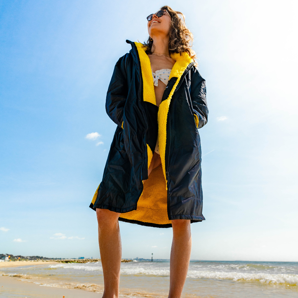 Saltie/CamSwim Elite Changing Robe - Black/Yellow