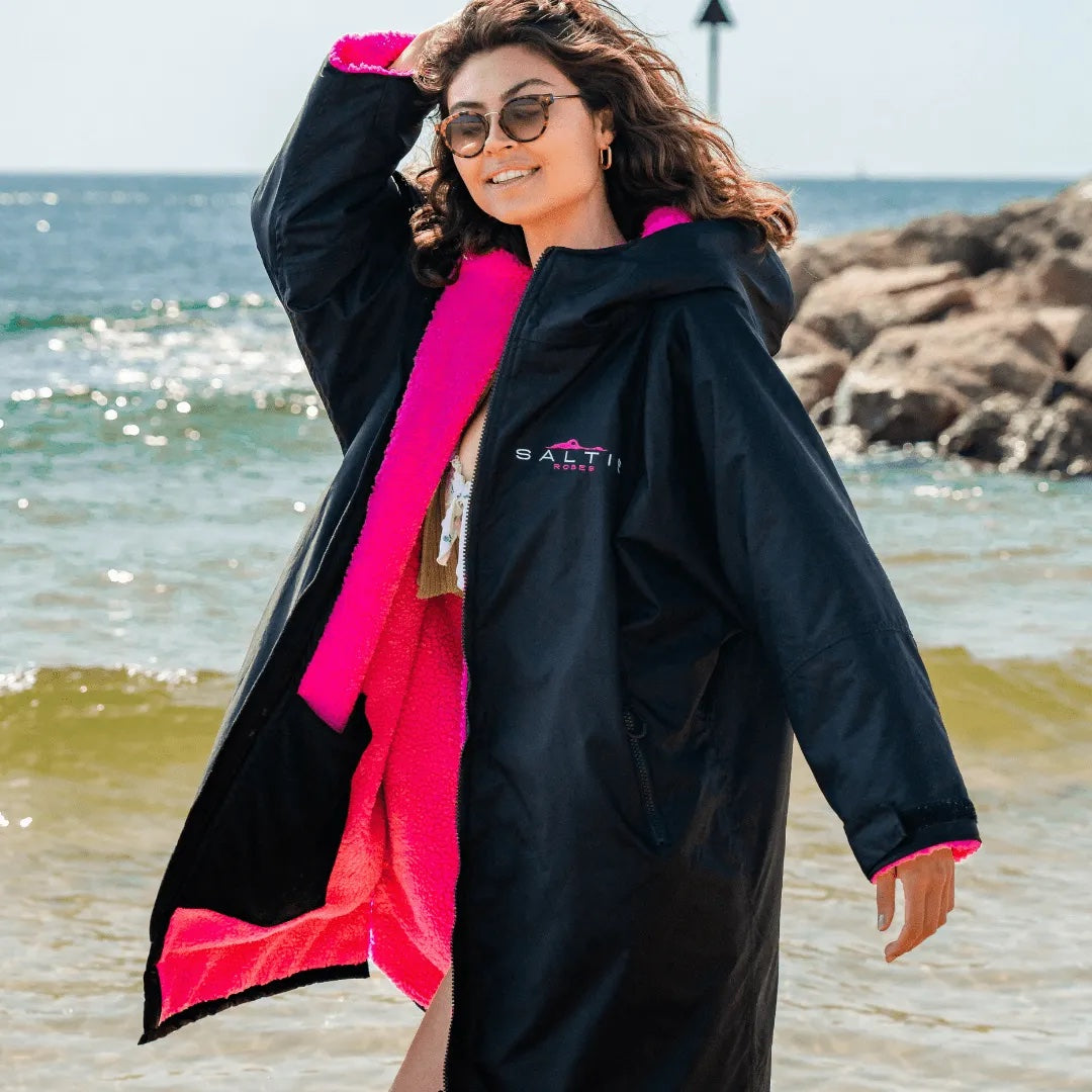 Saltie Elite Changing Robe Black Hot Pink